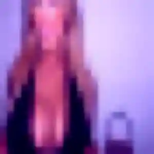 Lamia, 23 ans, disponible à Jœuf pour un plan cul