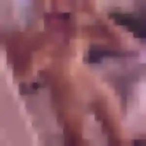 plan cul à Juniville : photo de Flore, 32 ans - accès libre