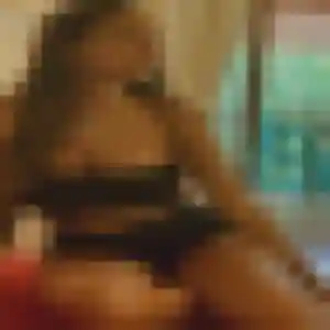 plan cul à Juvigny : profil de Fanny, 26 ans - sans engagement