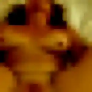 Tessa, 35 ans, dispo pour plan cul à La Balme-de-Sillingy