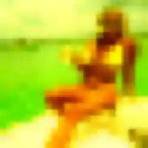 Photo de Ameline à La Baussaine (33 ans) - plan cul anonyme