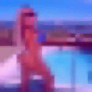 Salome, 40 ans, disponible à La Bourgonce pour un plan cul