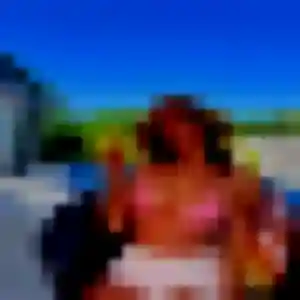 Rejoins Amel, 36 ans à La Cadière-d'Azur en privé
