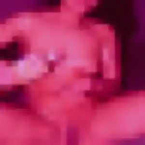 Photo de Charlotte à La Celle-les-Bordes (23 ans) - plan cul gratuit