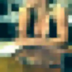 Bettina, femme de 37 ans cherche plan cul à La Chapelle-Anthenaise