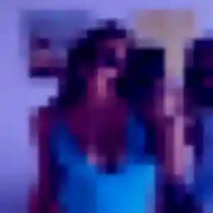 Violette, 41 ans, en ligne à La Chapelle-Bouëxic pour un plan cul
