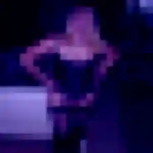 Domitille, 32 ans, connectée à La Comté pour une rencontre coquine