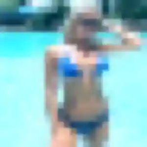 Josephine de La Crau, 33 ans - plan cul discret