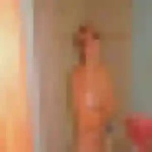 Photo de Anne-Laure à La Genevraye (25 ans) - plan cul anonyme