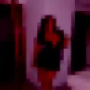 plan cul à La Gripperie-Saint-Symphorien : photo de Graziella, 32 ans - accès libre