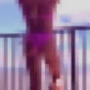 Wilhelmine, femme de 28 ans cherche plan cul à La Tour-sur-Orb