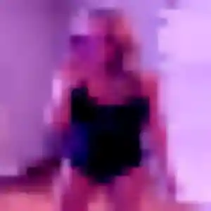 Charmante Cecile, 25 ans à Lacaune - voir sa photo