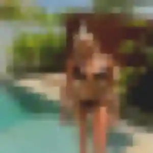 Louise, 34 ans, en ligne à Lamarche pour un plan cul