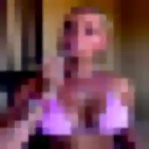 Monique, 45 ans, en ligne à Lannilis pour un plan cul