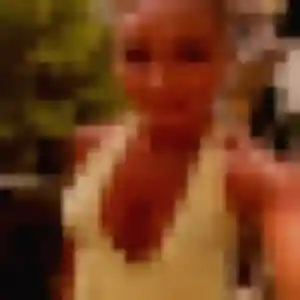 Flavia, 44 ans, connectée à Lanvellec pour une rencontre coquine