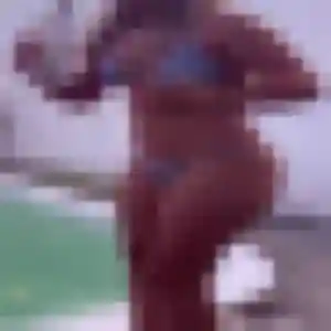 Angelique, 36 ans, dispo pour plan cul à Larchamp
