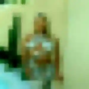 Valentine, 31 ans, en ligne à Larche pour une rencontre coquine