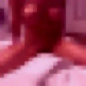 Emma, 34 ans, dispo pour plan cul à Larnod