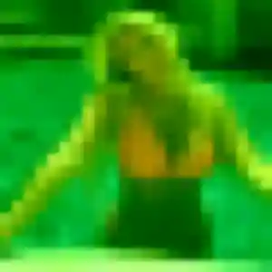 Rejoins Clemence, 33 ans à Laroque-des-Albères gratuitement