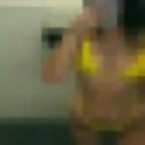 Kenza, 25 ans, en ligne à Laroque-des-Albères pour une rencontre coquine