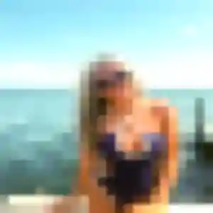 Rencontre Caroline, 30 ans à Larra en privé
