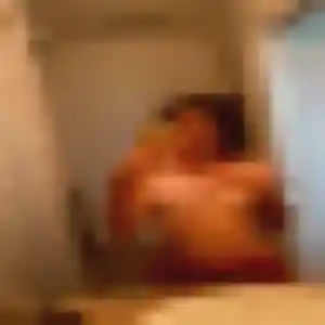 Anna, 39 ans, dispo pour plan cul à Larringes