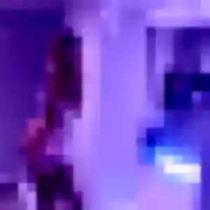 Découvre Oceane, 31 ans à Laussonne en privé