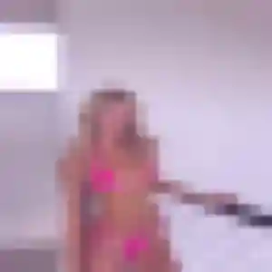 Découvre Eugenie, 32 ans à Lauzerville gratuitement
