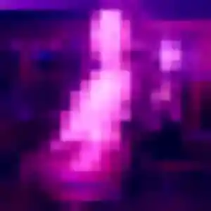 Contacte Delphine, 26 ans à Lavaré gratuitement