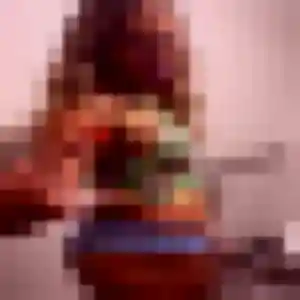 Contacte Valentine, 24 ans à Lavoux en privé