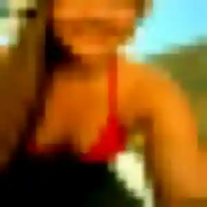 Eglantine, 22 ans, en ligne à Le Bernard pour une rencontre coquine