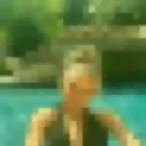 Tessa, 28 ans, en ligne à Le Donjon pour une rencontre coquine