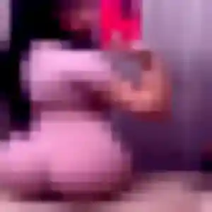 plan cul à Le Haut Soultzbach : photo de Nelly, 29 ans - accès libre