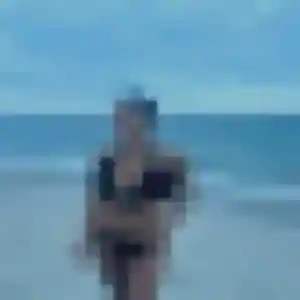 Laura, 42 ans, en ligne à Le Merlerault pour un plan cul