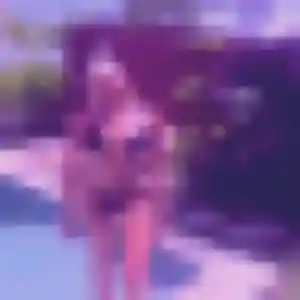 Gaelle, 23 ans, disponible à Le Perrey pour un plan cul