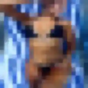 Photo sexy de Adeline, 38 ans à Le Poët-Laval - plan discret