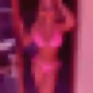 Nadine, 35 ans, connectée à Le Pontet pour une rencontre coquine