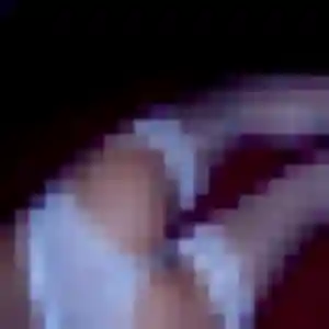 Photo de Yasmina à Le Val-Saint-Germain (36 ans) - plan cul sans inscription
