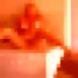 Rejoins Elvire, 35 ans à Le Vieux-Bourg en privé