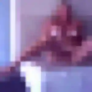 Ameline, 26 ans, en ligne à Leers pour une rencontre coquine