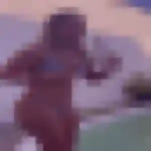 Louise de Leforest, 42 ans - plan cul discret