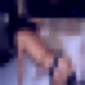 Sexy Brunehilde, 22 ans à Léojac - la contacter