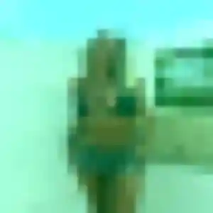 Photo de Azalee à Les Aires (24 ans) - plan cul anonyme
