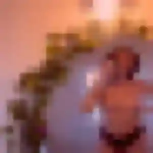 Sixtine, fille de 24 ans cherche plan cul à Les Authieux-sur-le-Port-Saint-Ouen