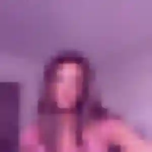 Marie, 26 ans, en ligne à Les Cerqueux pour une rencontre coquine