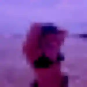Photo de Marie-Line à Les Églisottes-et-Chalaures (32 ans) - plan cul discret