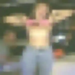 Eugenie, femme de 30 ans propose plan cul à Les Granges-le-Roi