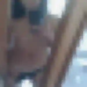 Amandine, 33 ans, connectée à Les Islettes pour une rencontre coquine