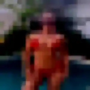 Sylvie, 22 ans, disponible à Les Martres-d'Artière pour une rencontre coquine