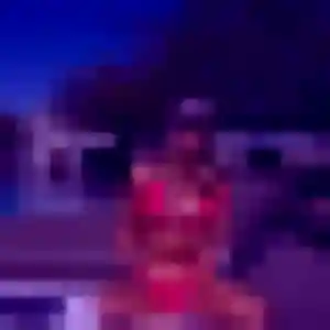 Delphine, 24 ans, connectée à Liancourt-Saint-Pierre pour un plan cul